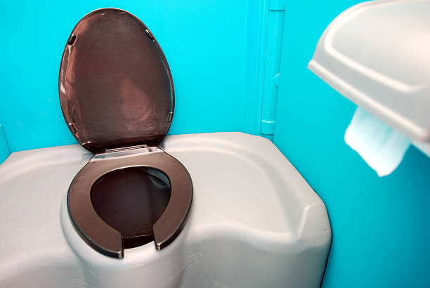Porta potty delivery and setup in Moonachie, NJ