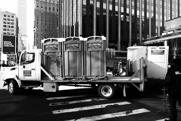 Best Portable toilet rental cost  in Moonachie, NJ